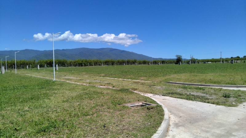 BARRIO PRIVADO PORTAL DEL ROBLE, TAFI VIEJO.