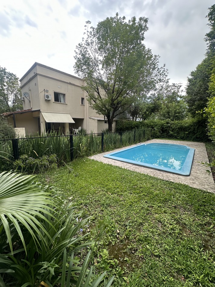 VICTORIA O´CAMPO Y B. 9 DE JULIO, YERBA BUENA.