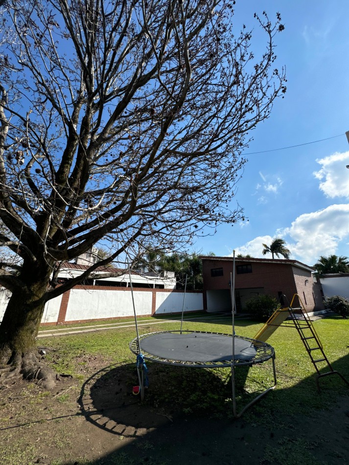 PARAGUAY 563, YERBA BUENA