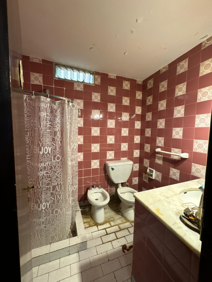 PARAGUAY 563, YERBA BUENA