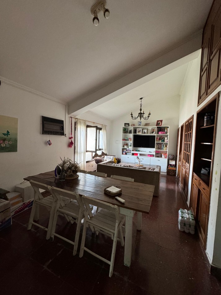 PARAGUAY 563, YERBA BUENA