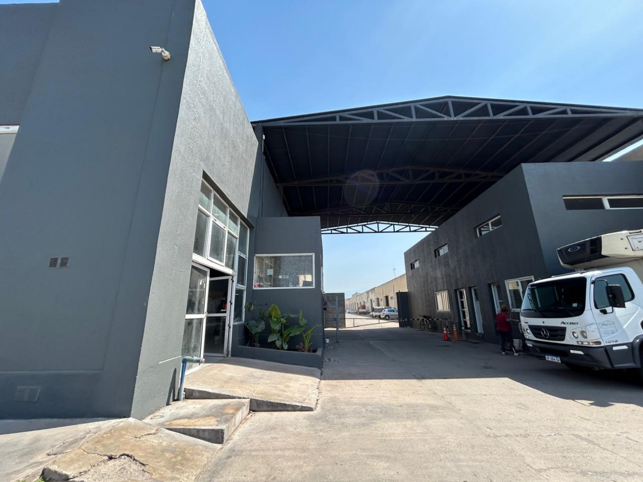 PARQUE LOGISTICO EL MANANTIAL