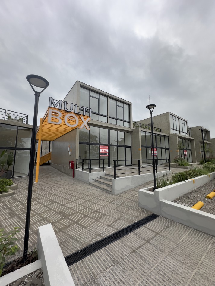 MULTIBOX, Av Camino del Peru 700, YB.